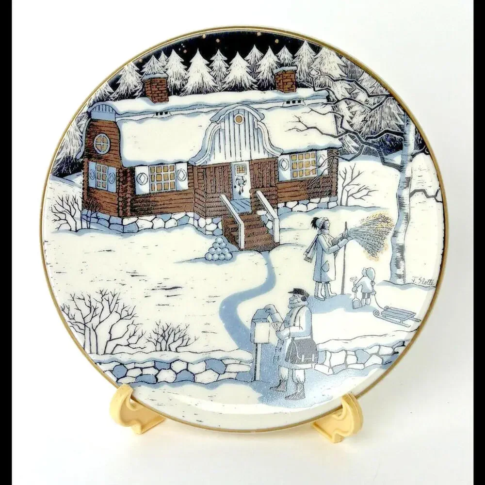 Vintage Arabia Finland Christmas Winter Scene Plate 5" Cottage Postman Snow - Picture 1 of 9